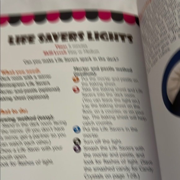 Candy Experiments Book - Picture 4 of 13